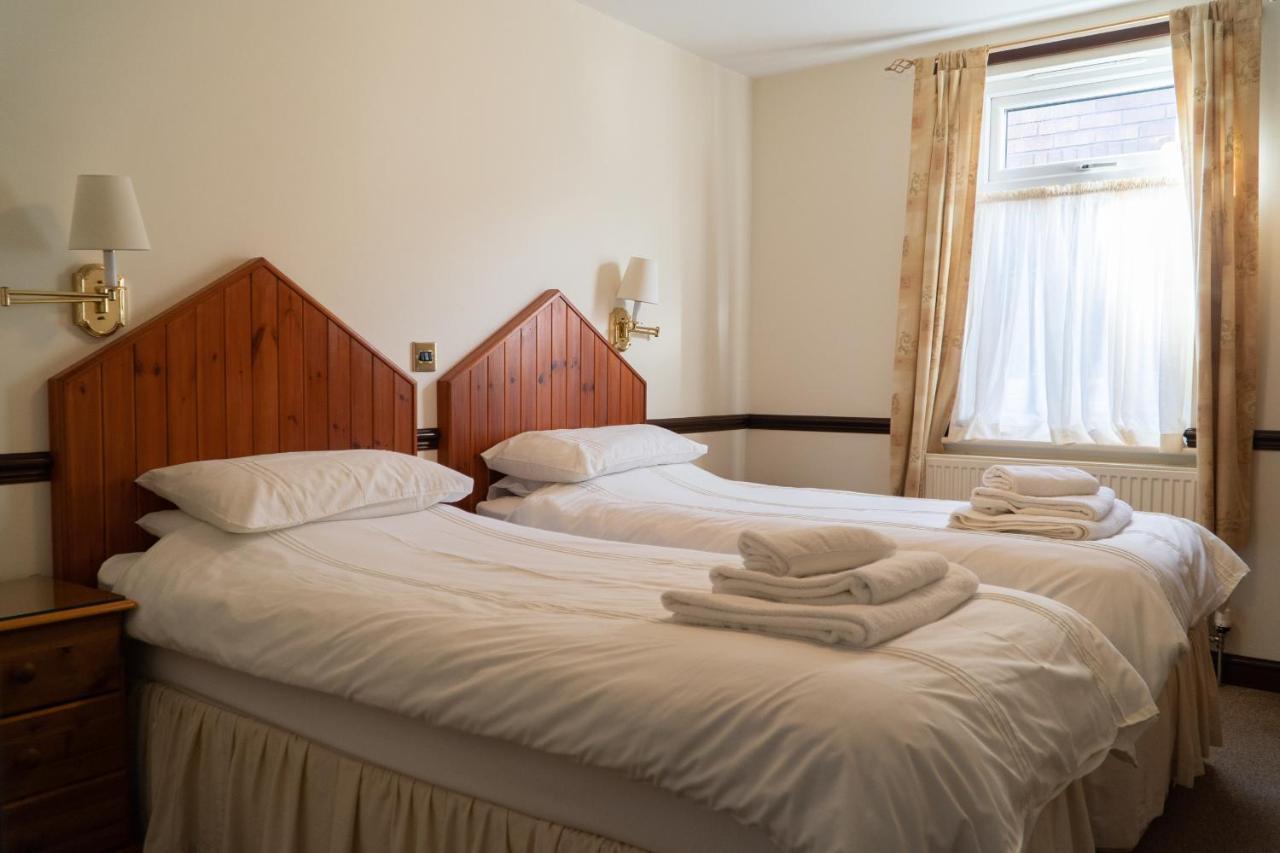 The Olde Ship Inn Seahouses Habitación foto